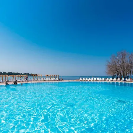 Polynesia.6 Apartment Umag